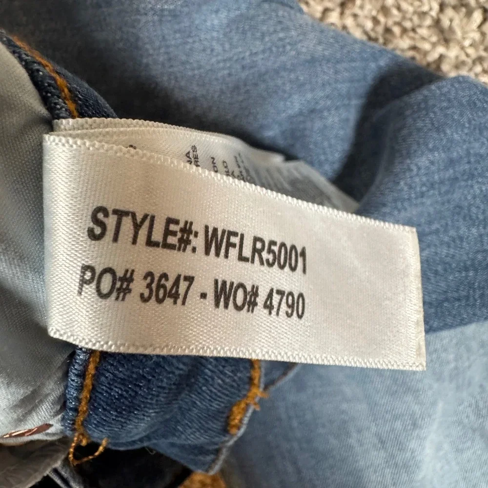 DU/ER Performance Womens Denim Slim Straight Jeans Blue 26x30‎ WFLR5001